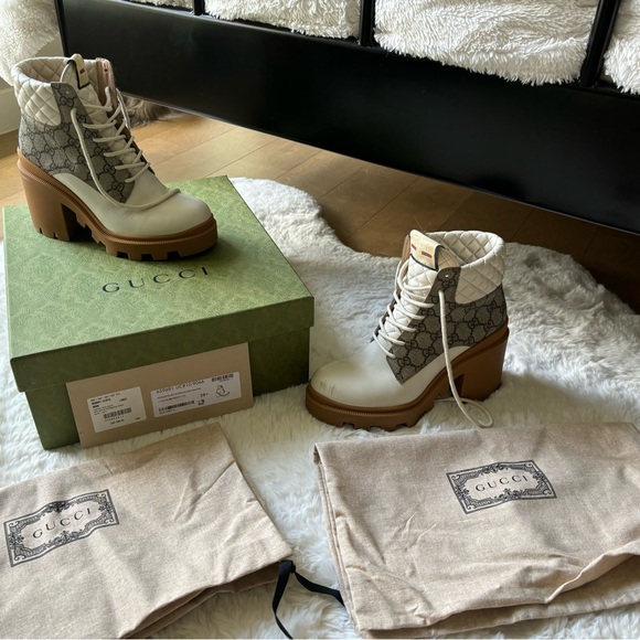 Gucci women boots size 38 great condition white and tan color - Picture 4 of 6